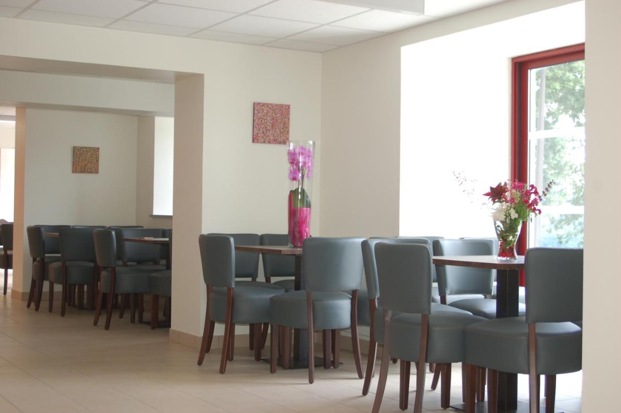 Gite Du Haut Cantal - Appartements Meubles Avec Kitchenette Et Chambres Sans Kitchenette Condat  Екстер'єр фото