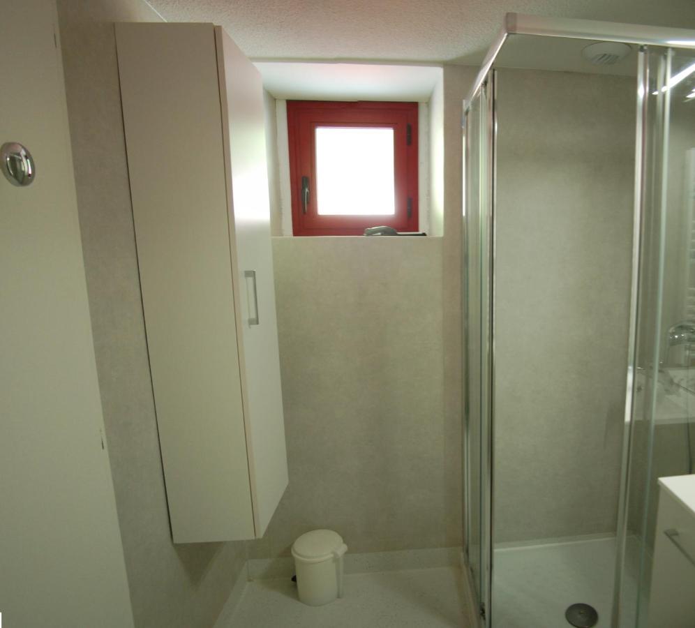 Gite Du Haut Cantal - Appartements Meubles Avec Kitchenette Et Chambres Sans Kitchenette Condat  Екстер'єр фото